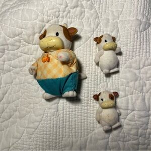 LI’L WOODZEEZ Famileez FitzMoo Cow Dollhouse Family Figures Figurine Set Toy Lot